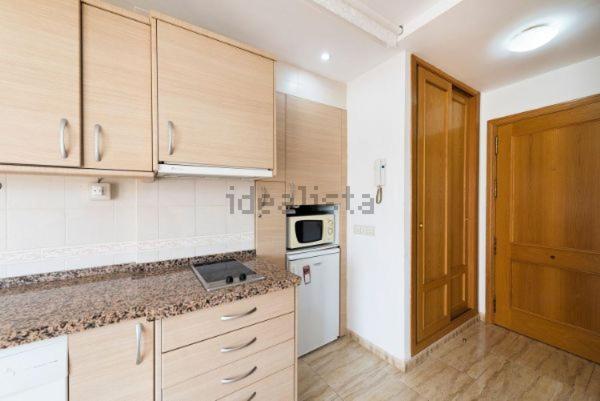 Puerta Del Sol Trm Only Adults Aparts Torremolinos Exterior foto